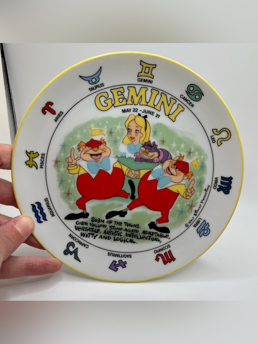 Vtg Walt Disney Sign Of The Zodiac Plate 6.5 Inch Gemini Schmid Tweedle Dee Dumb
